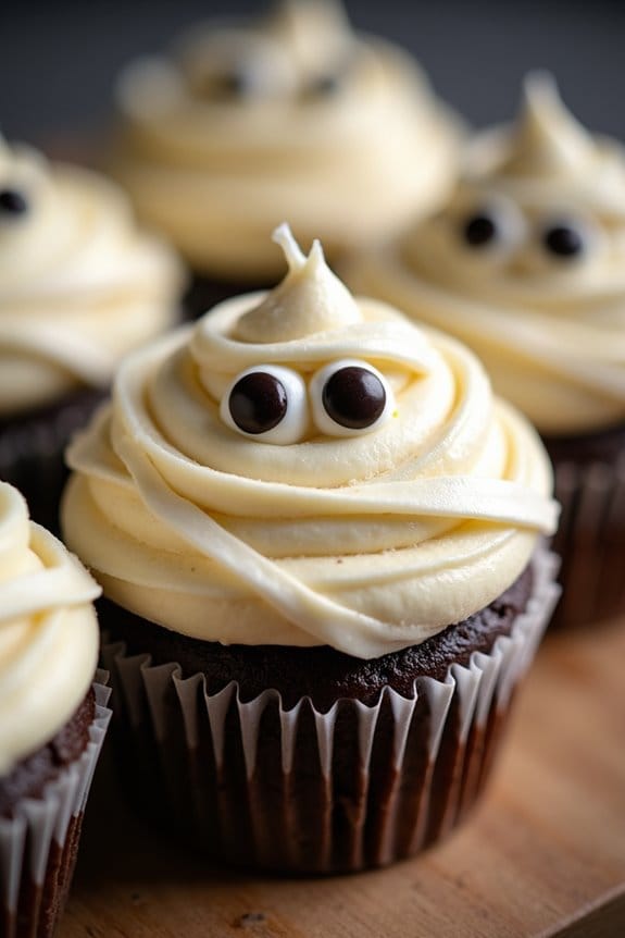 mummy themed halloween cupcakes recipe