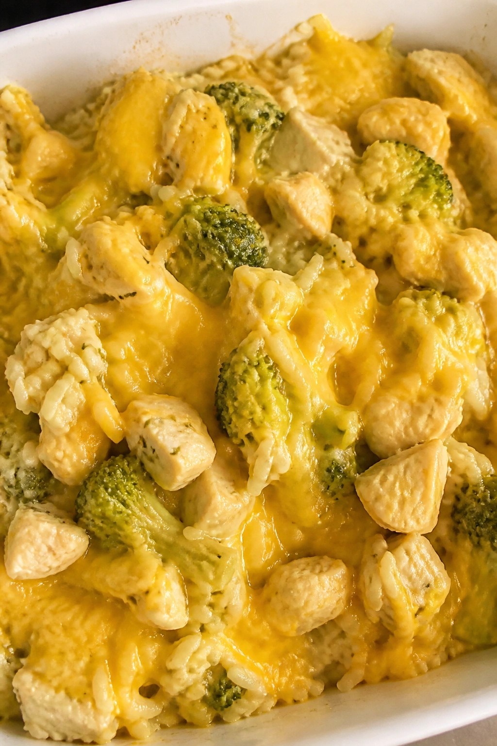 Cheesy Chicken Broccoli Rice Casserole