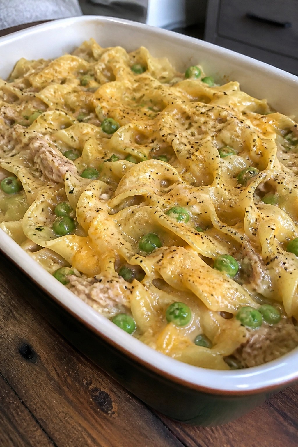 Creamy Tuna Noodle and Pea Bake