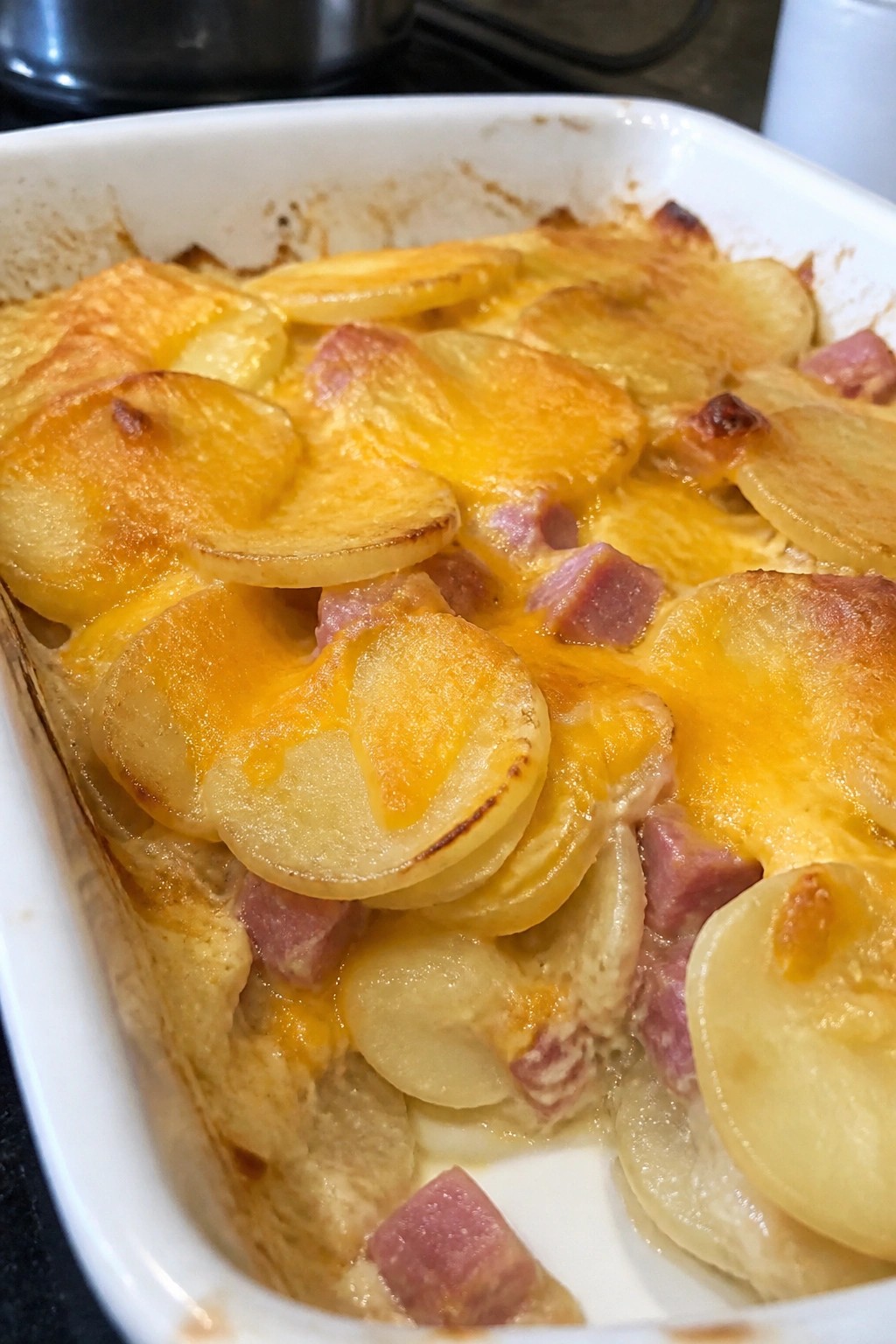 Scalloped Potatoes with Ham and Cheddar