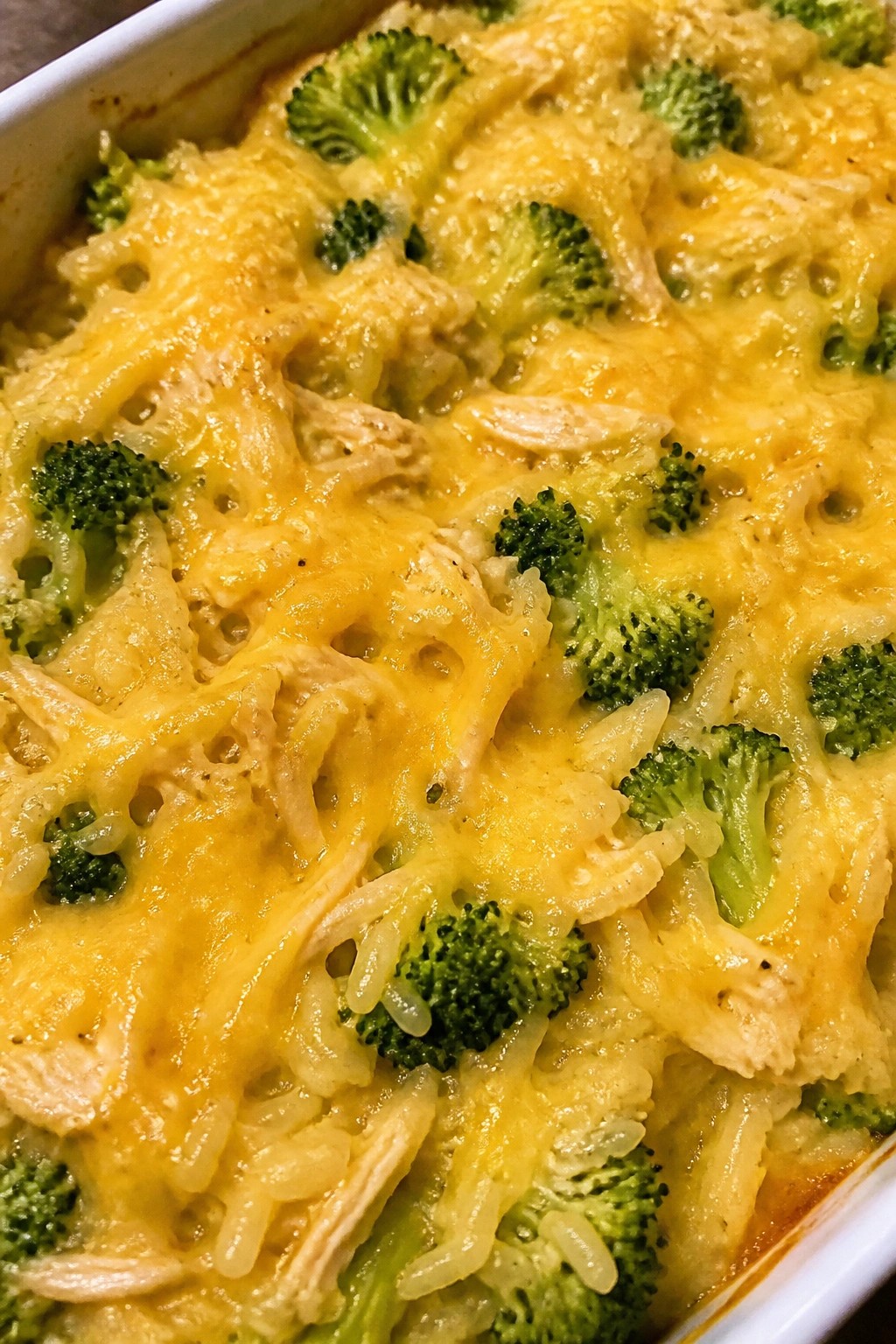 Cheesy Chicken Broccoli Rice Casserole