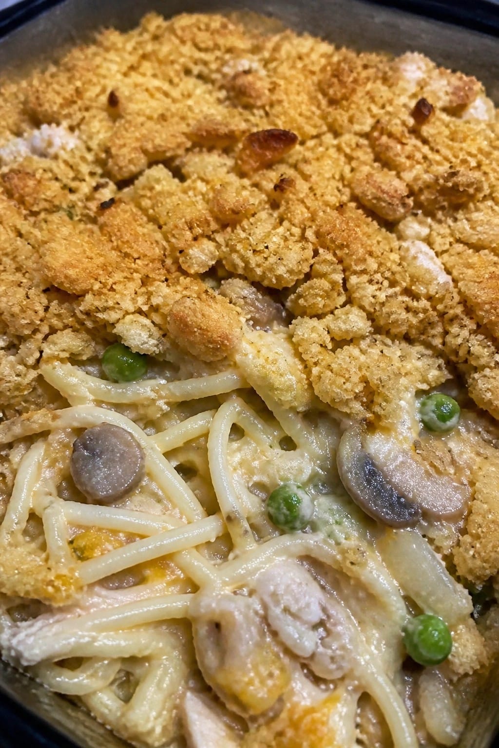 Turkey Tetrazzini Casserole with Buttery Cracker Topping