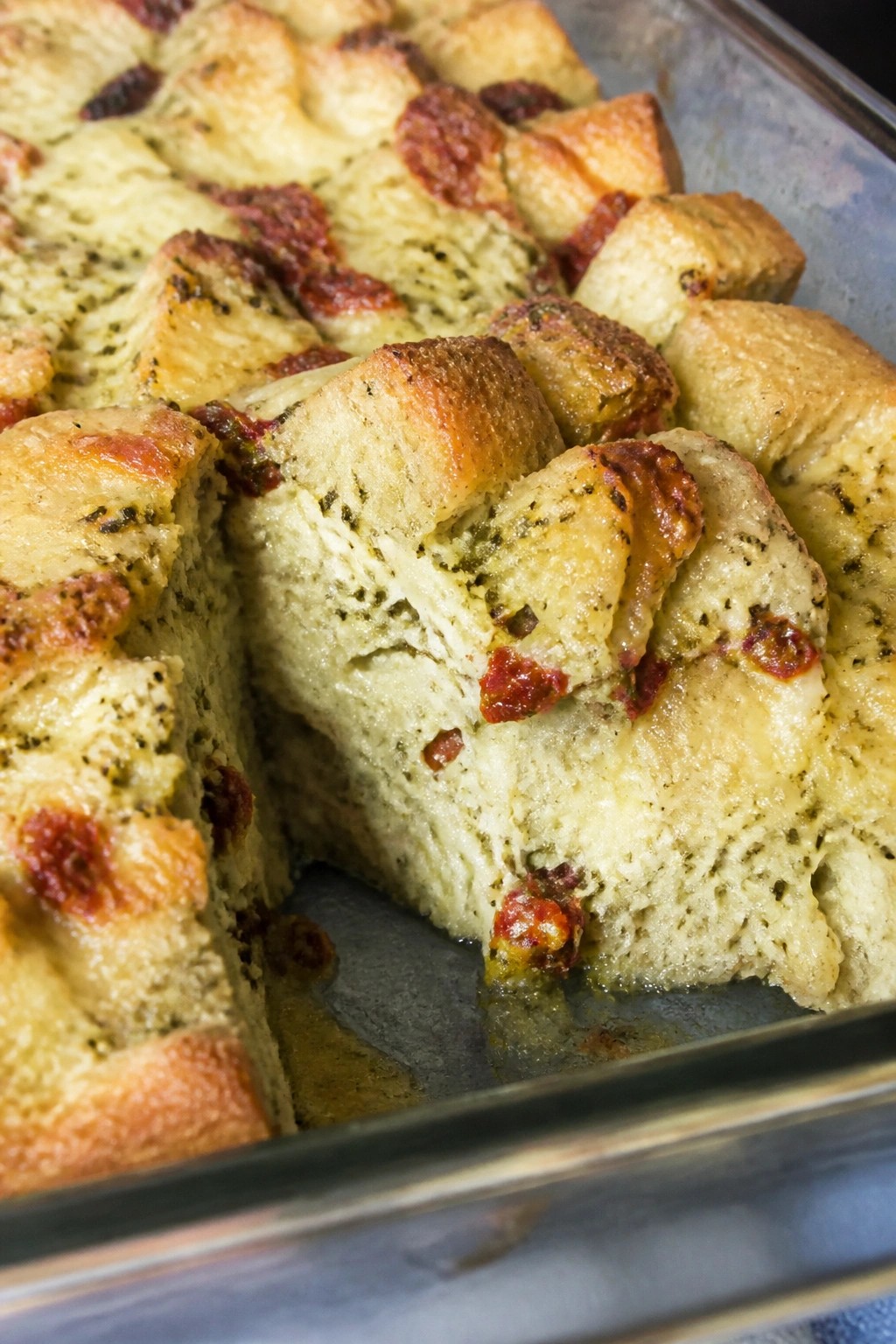 Pesto, Sun-Dried Tomato, and Mozzarella Breakfast Casserole