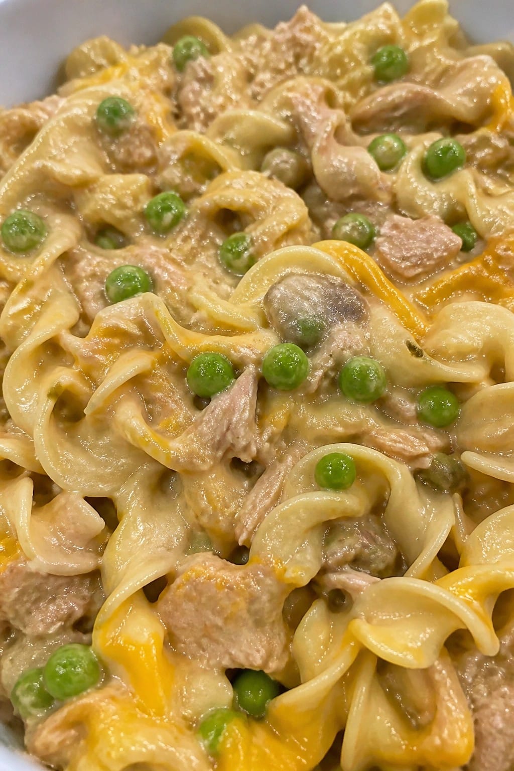 Creamy Tuna Noodle Casserole with Peas