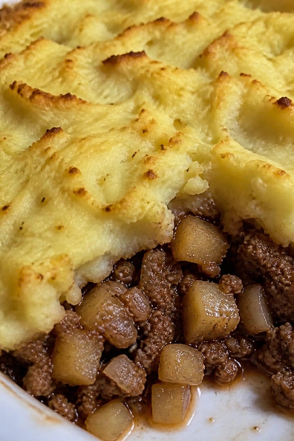 Spiced Beef and Pear Shepherd’s Pie Casserole