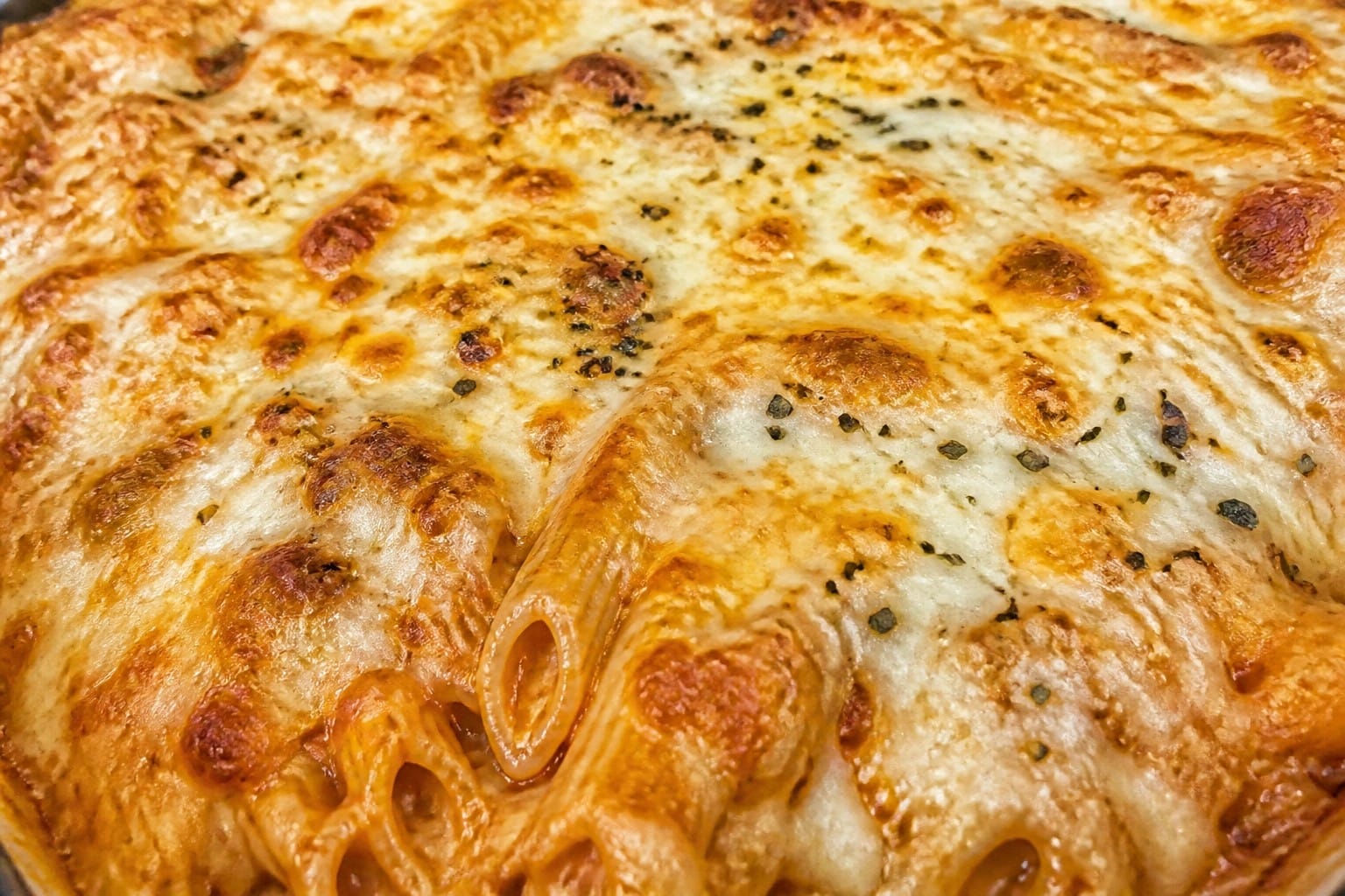15 Cheesy Chicken Pasta Casserole Recipes To Upgrade Dinner Fast