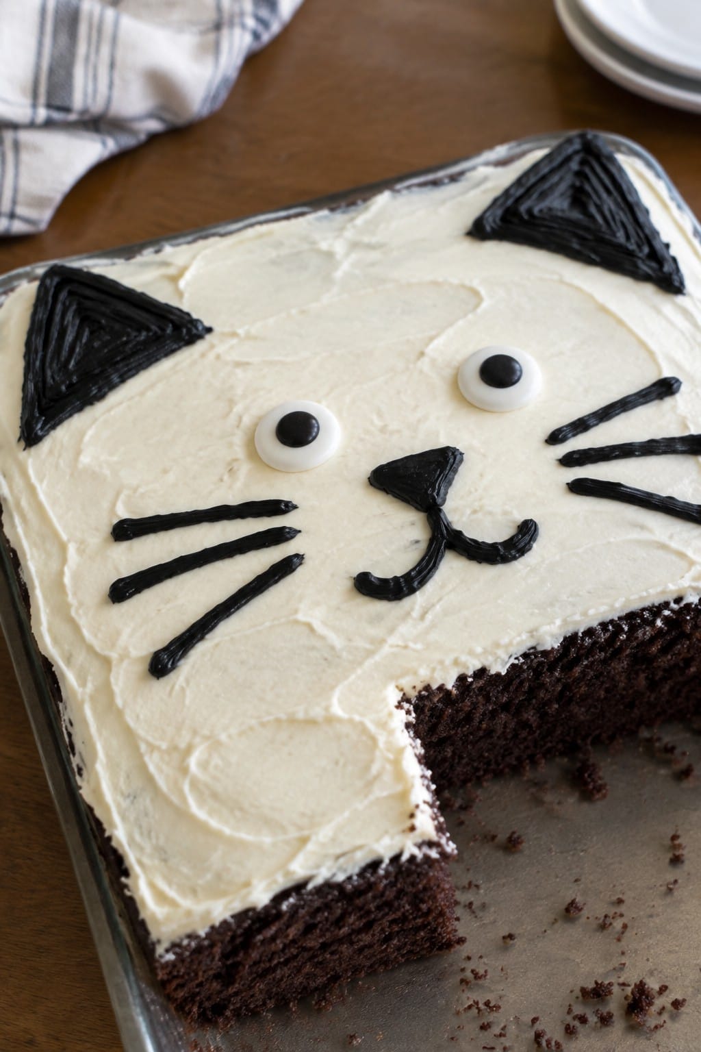 Black Cat Chocolate Sheet Cake with Vanilla Buttercream