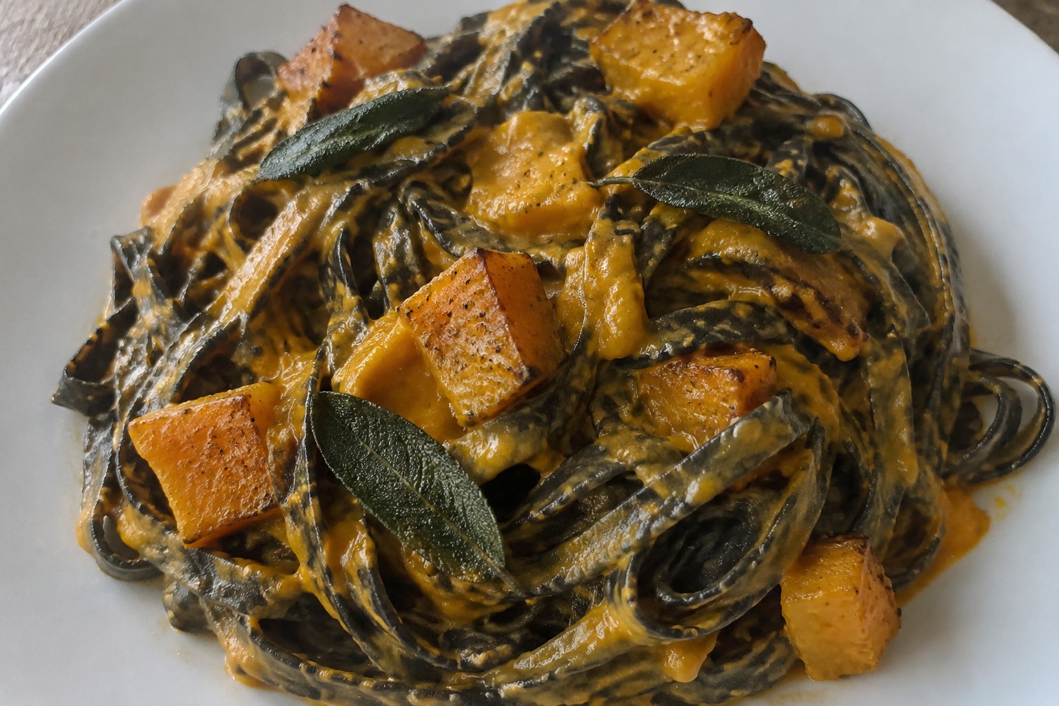 12 Halloween Pasta Dinner Recipes for a Themed Twist