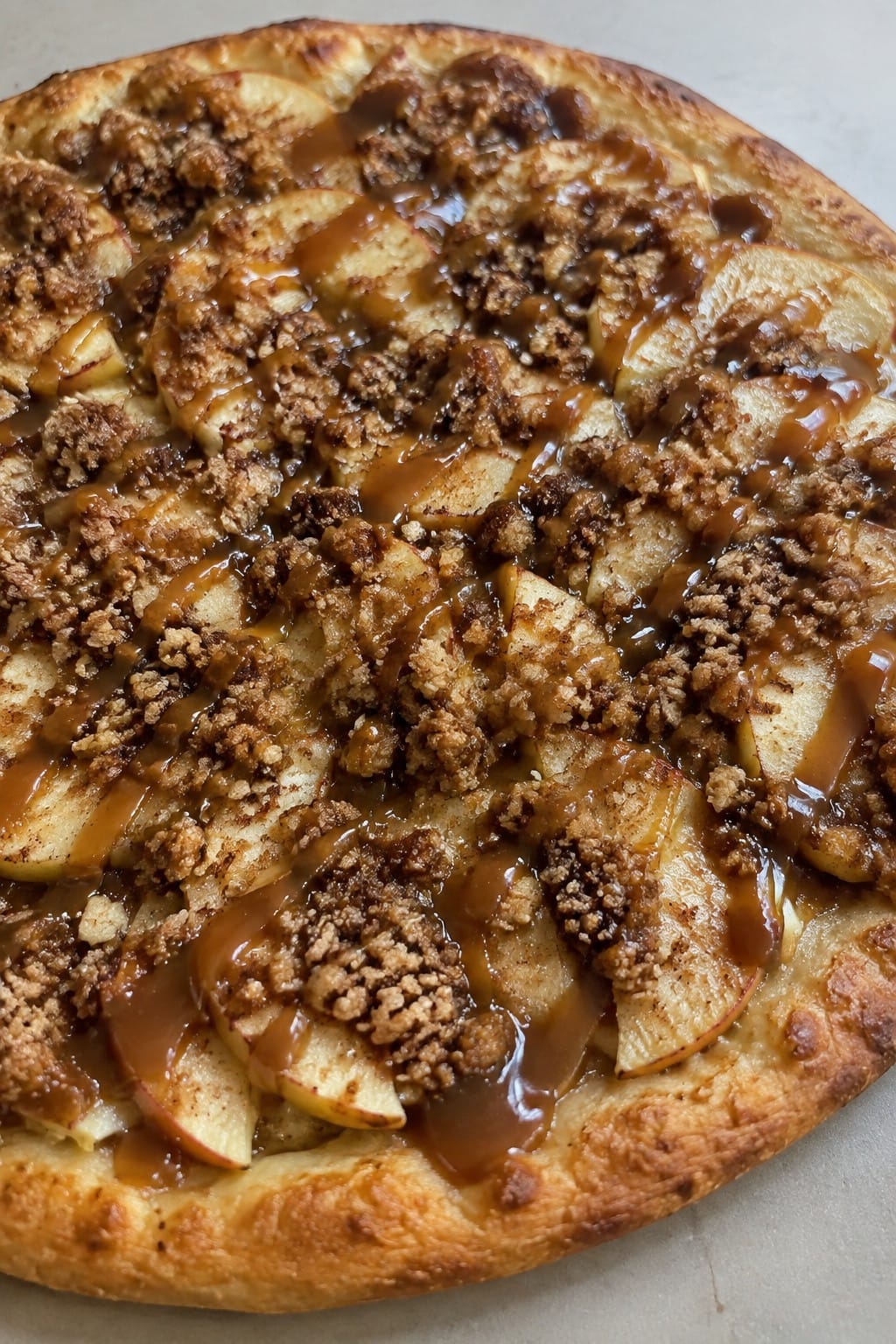 Caramel Apple Dessert Pizza with Cinnamon Streusel