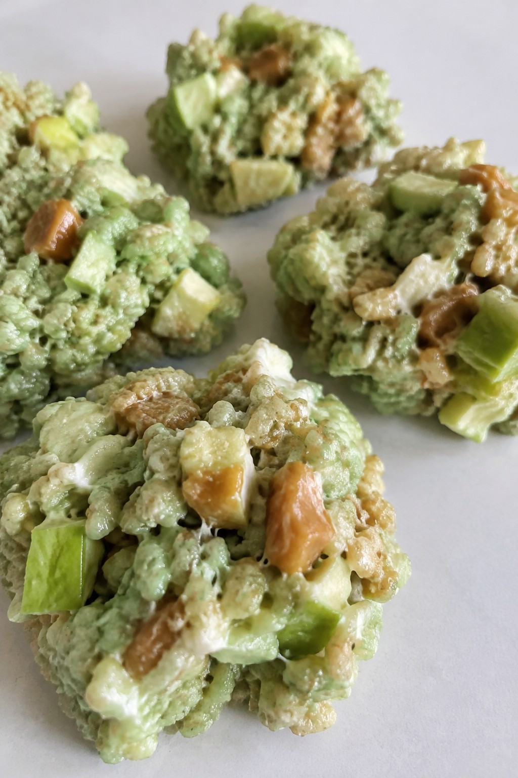 Caramel Apple Rice Krispie Treat Clusters with Green Apple Bits