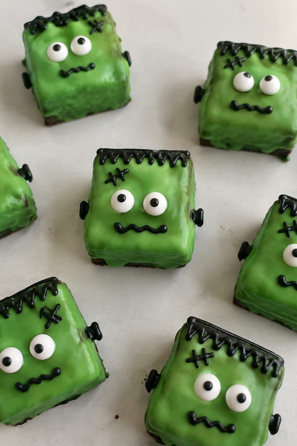 Frankenstein Brownie Bites