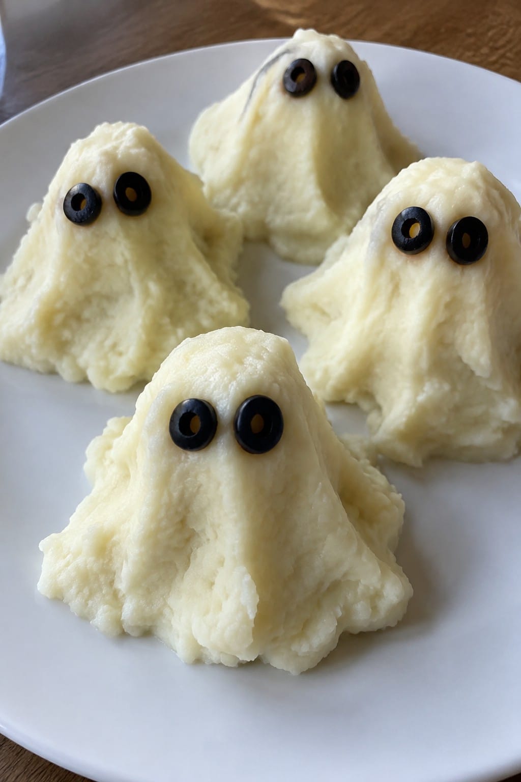 Ghost-Shaped Mashed Potato Bowls