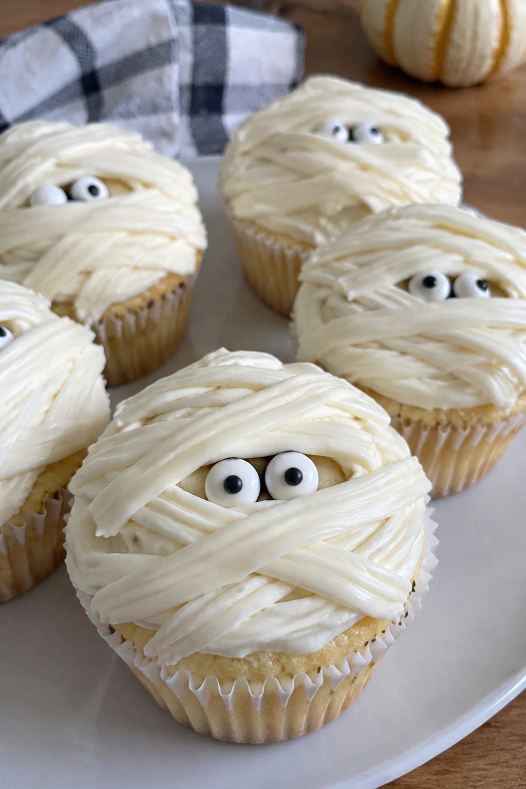 Mummy Wrapped White Chocolate Cupcakes
