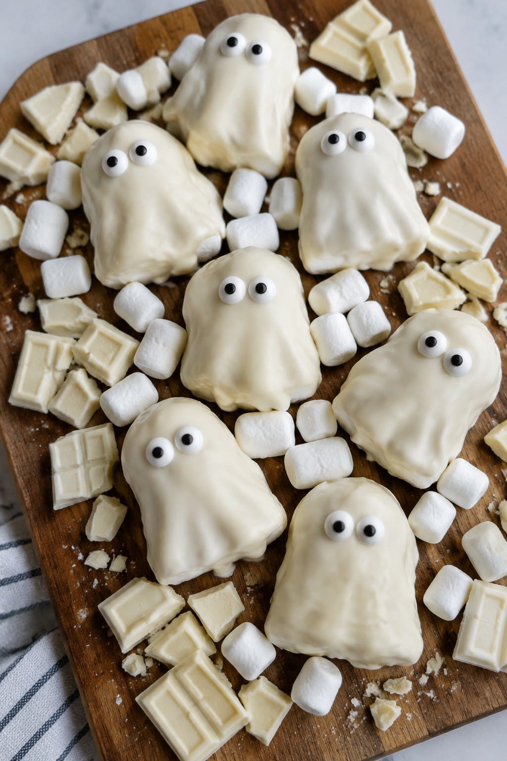Ghostly Marshmallow White Chocolate Board