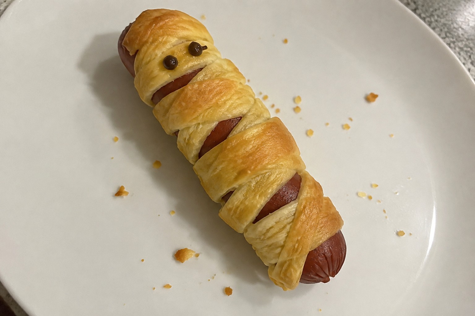 14 Halloween Snacks for Party Guests to Graze On