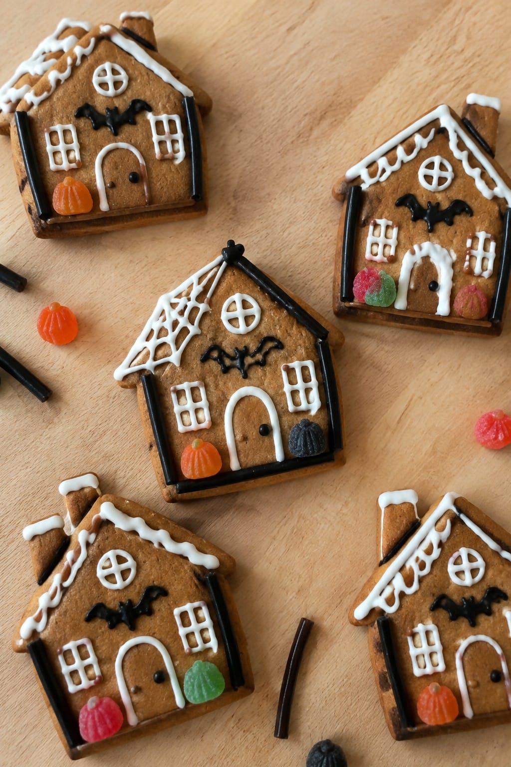Haunted Gingerbread Haunted House Cookies