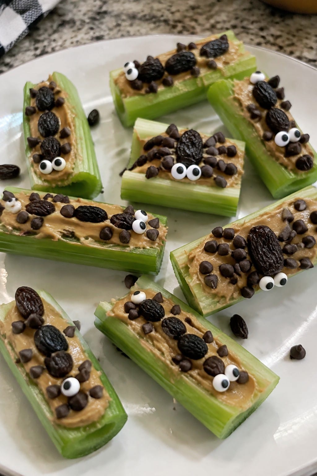 Design Creepy Crawly Ants on a Log Station