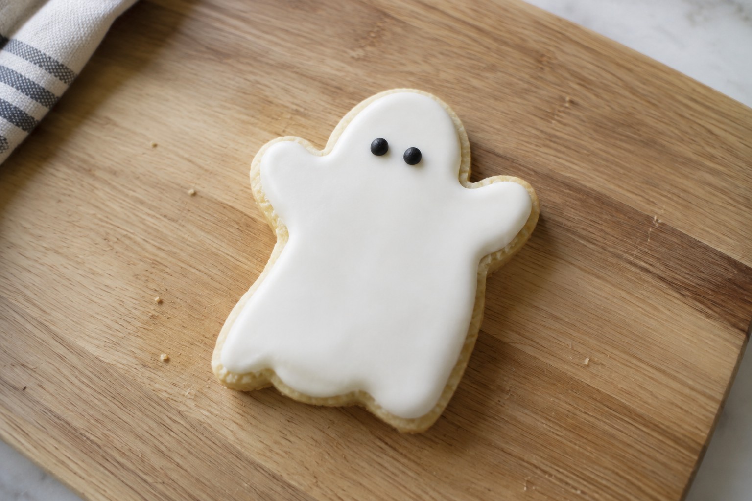 15 Halloween Treats for Coworkers That Spread Festive Cheer